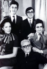 La famiglia Leone ritratta al Quirinale