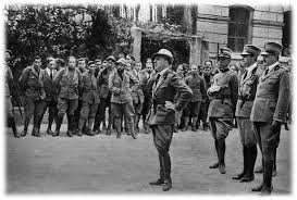 12 settembre 1919: Gabriele D'Annunzio entra a Fiume, proclamando l'annessione della città al Regno d'Italia.