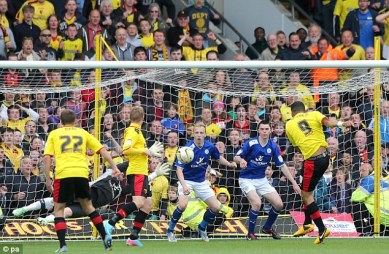 article-2323326-19BD76E9000005DC-964_634x415